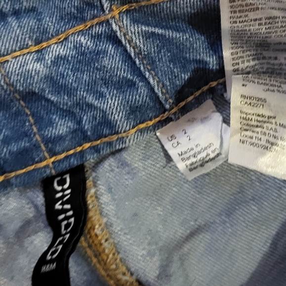 H&M jeans skirt size 2 - Picture 2 of 3
